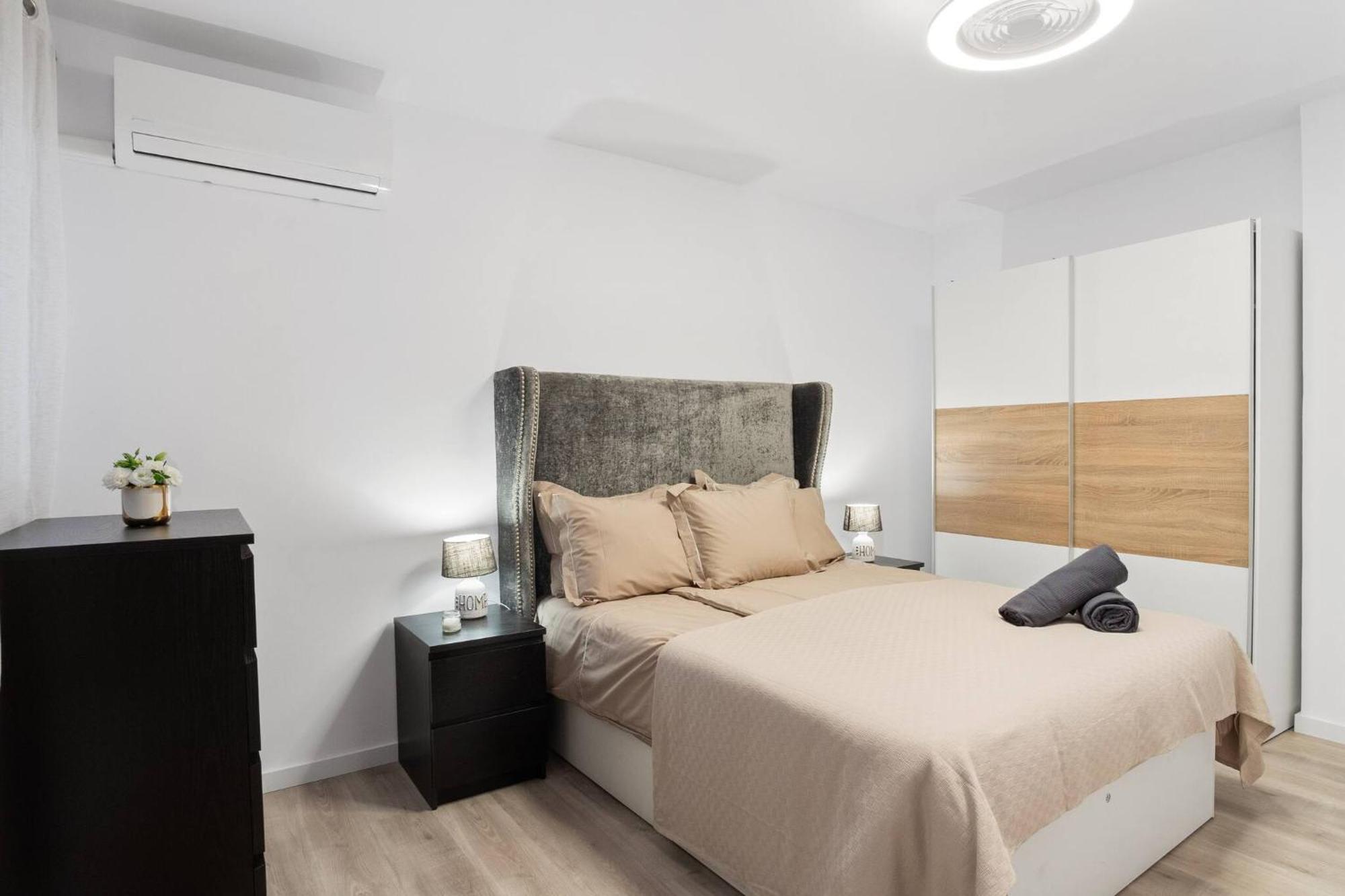 Apartament Noche By The Sea Torrevieja Zewnętrze zdjęcie